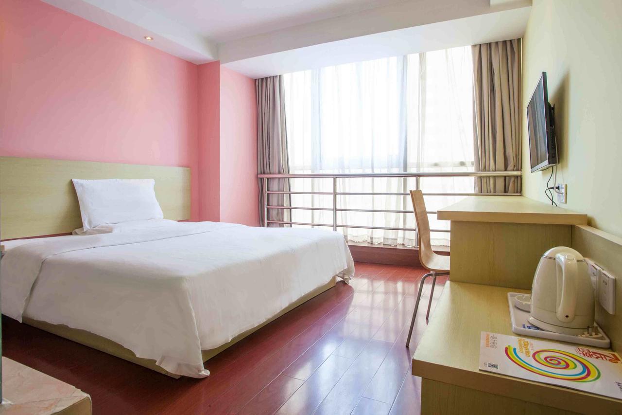 7Days Inn Shantou Coach Terminal Huang He Road Habitación foto